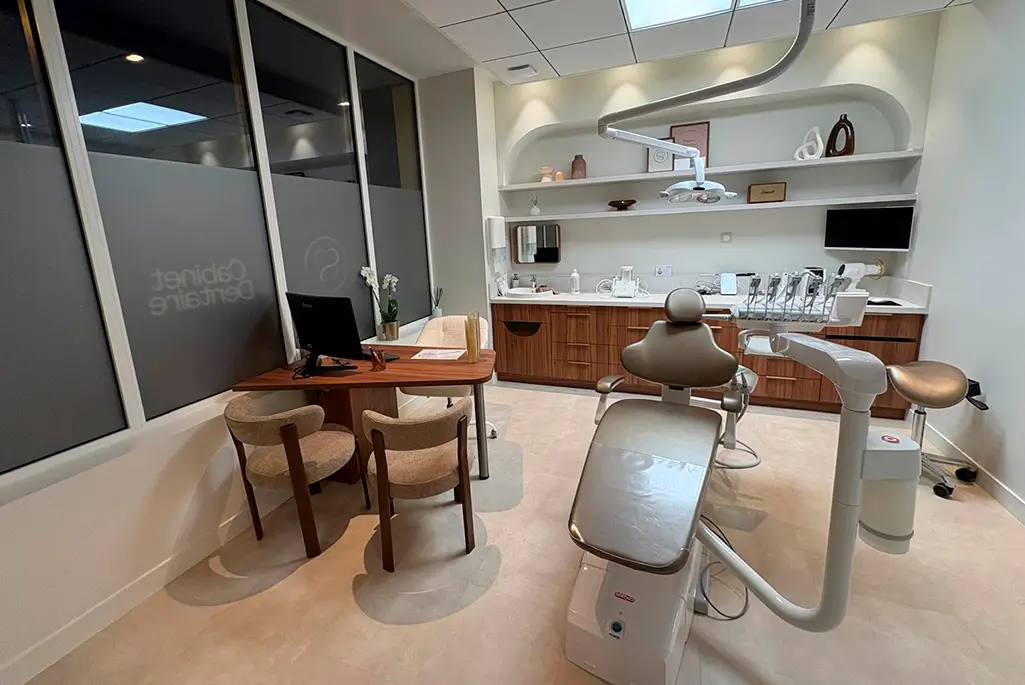 dalle-pvc-cabinet-dentaire-lapalisse